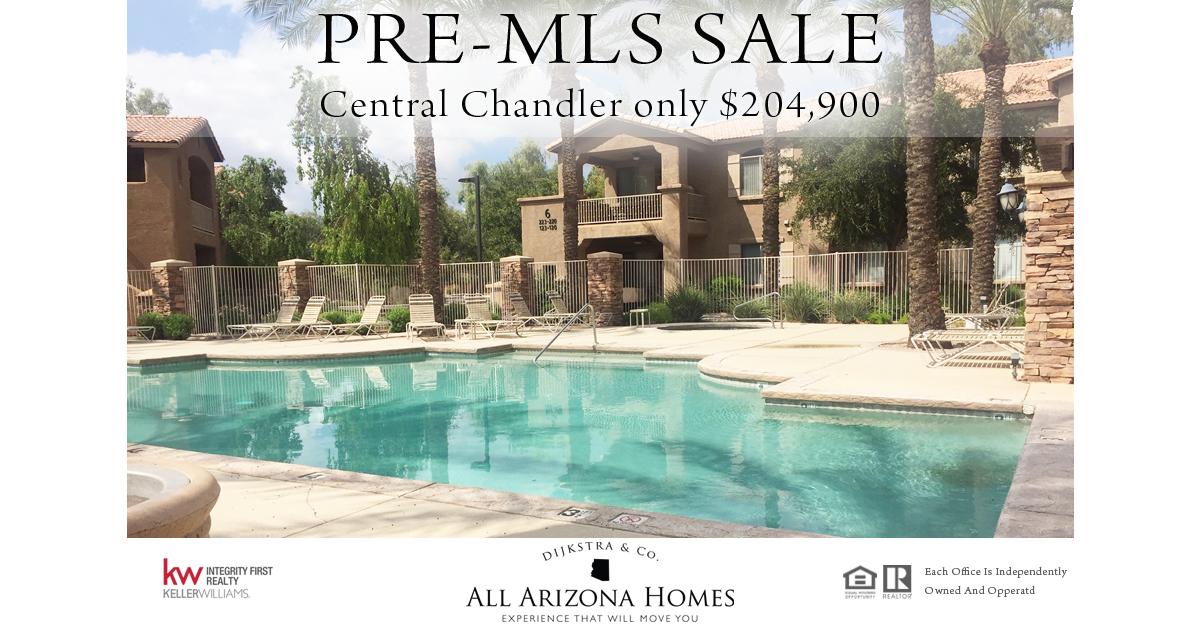 AllArizonaHomes's tweet photo. 📣Coming Soon!📣 
Secluded ambiance in #Chandler and only $204,900. 1,129 Sq Ft great room plan W/ 2 master bdr's in incredible community w/ heated pool &amp; spa, gym facility, &amp; perfect downtown location close to everything! 480-812-9200 PIN #4085
#Homes #AZ
https://t.co/9UjzWAm2Iu https://t.co/rXV5M0zG5T