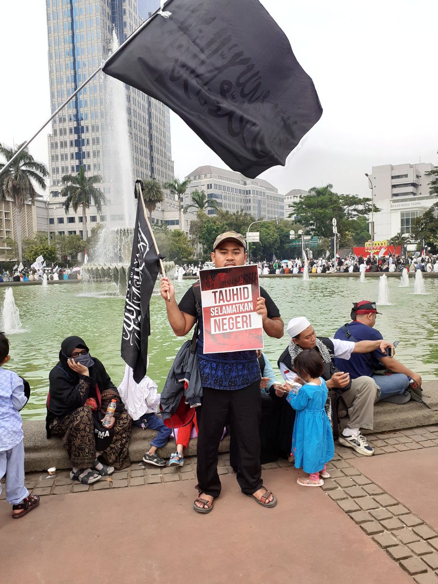 agussatriadi's tweet photo. Tidak ada hukum yg cocok dengan manusia kecuali hukum Allah
#IslamSelamatkanNegeri
#IslamSolusiNegeri
#onlyislam https://t.co/xbrC7JDMMN