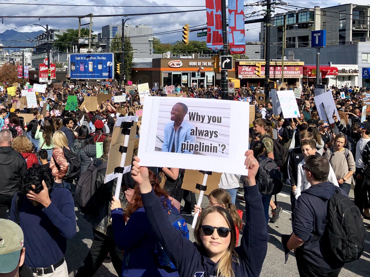 nataliepayer's tweet photo. My message for @JustinTrudeau and the @liberal_party 🛑 ✋
#ClimateStrike #ClimateStrikeVancouver #climatestrikecanada #stopkindermorgan #ClimateJusticeNow https://t.co/op3DAUE5ri