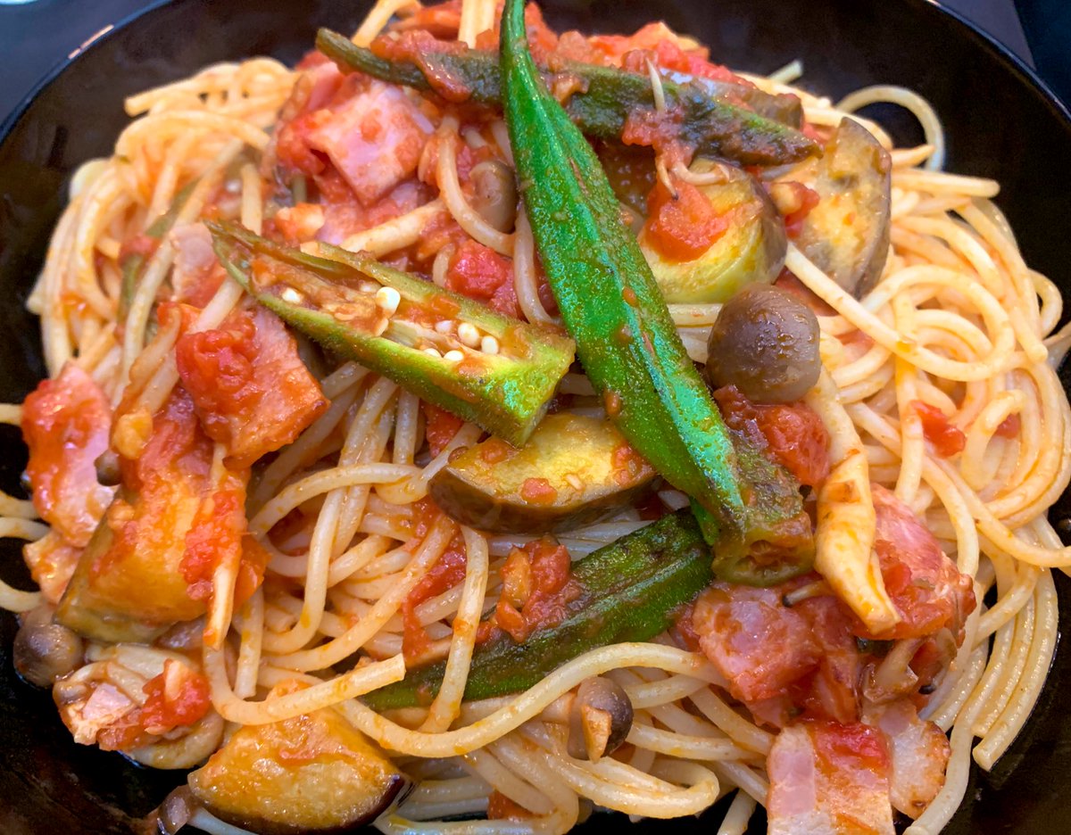 トマトバジルソース