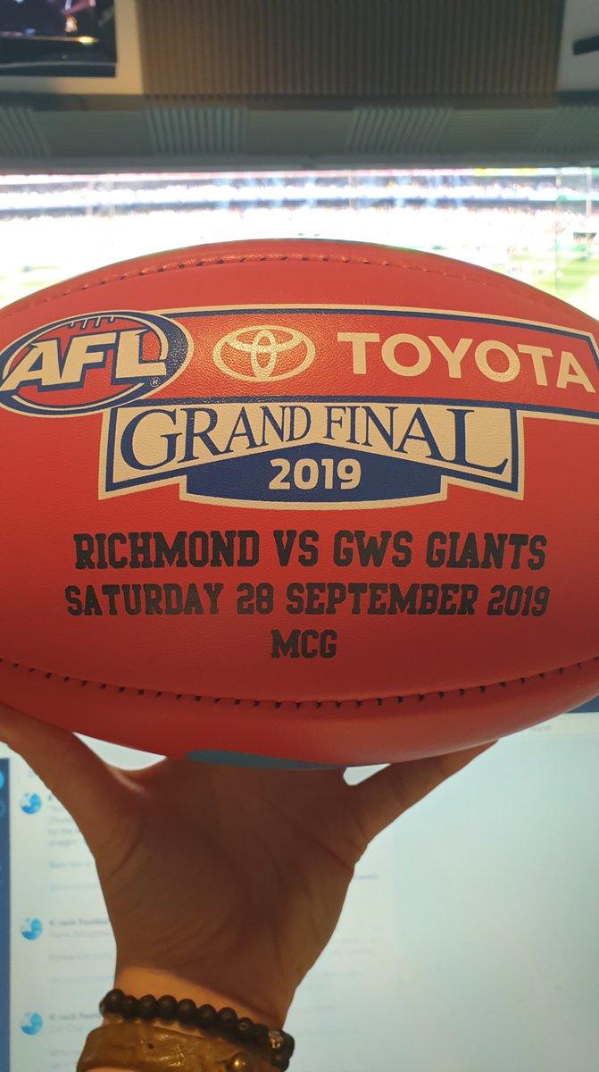 K rock Football tweet media