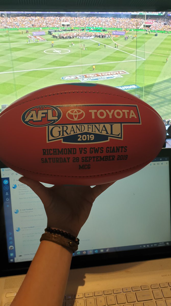 K rock Football tweet media