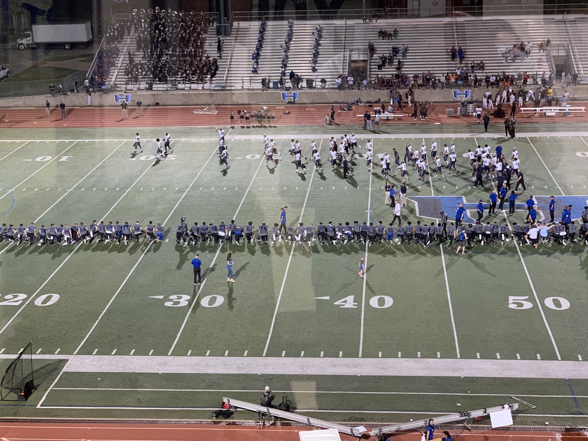 KrondaKay's tweet photo. Thank you Carrollton Mayor Kevin &amp; Susan Falconer for celebrating with us Hebron’s big homecoming win against Nimitz 58-12 tonight! #HPND #HOCO2019 https://t.co/iR6CCepQfD