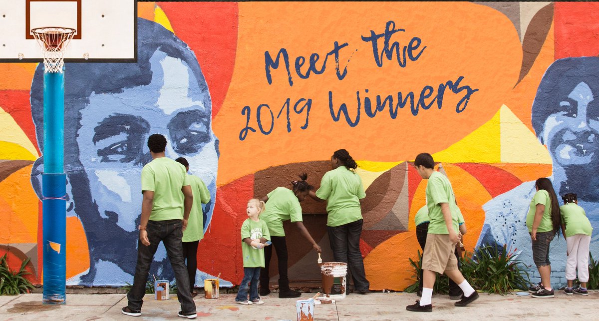 TVStateFarm's tweet image. Congrats to the 2019 winners! Here are the 40 #SFNeighborhoodAssist causes that won a $25K grant to help their communities. st8.fm/NBHDAssist