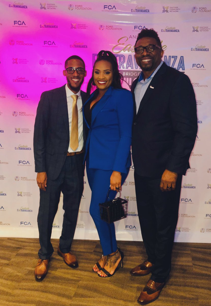 EquityTrinity's tweet image. Eastside Community Network Extravaganza.
A. Time. 
Caught up with great people. Got out on the dance floor. Got off before my feet swelled. Good food. Good times. 
Life is good.