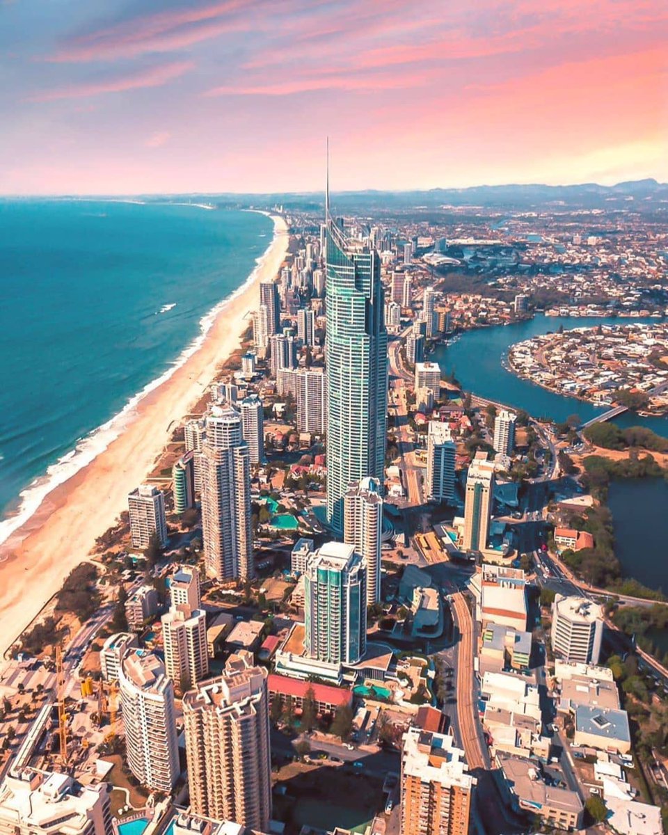 ARGenAUS's tweet photo. Miren lo que es esta ciudad! https://t.co/901tg032y1