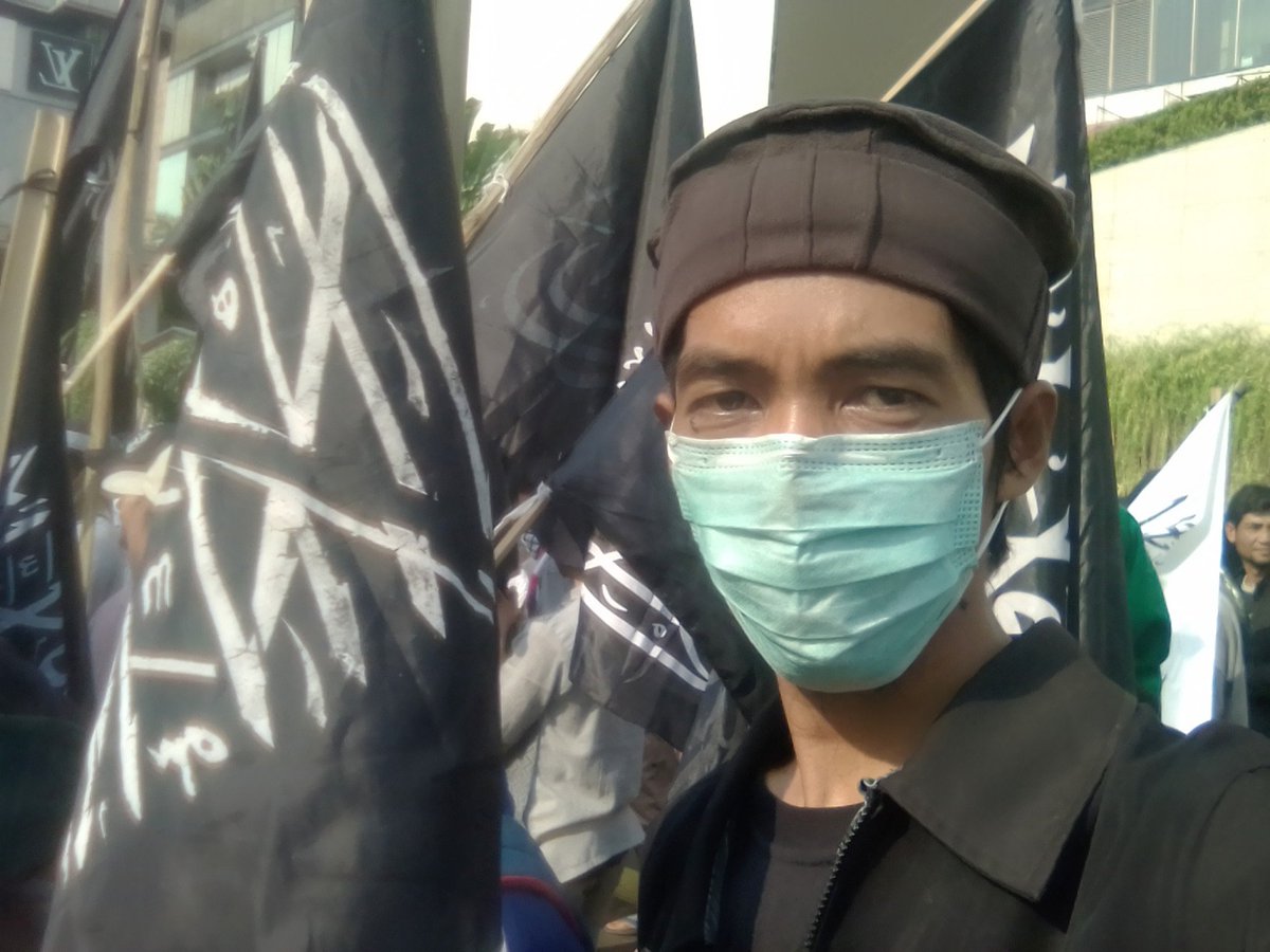 FatihSalim4's tweet photo. Islam solusi syar'i #Mujahid212SelamatkanNKRI - #ParadeTauhid #IslamSelamatkanNegeri
#BDK1

@reksonagoro RT @Dakwahpalembang https://t.co/1Y2a6Zv03o