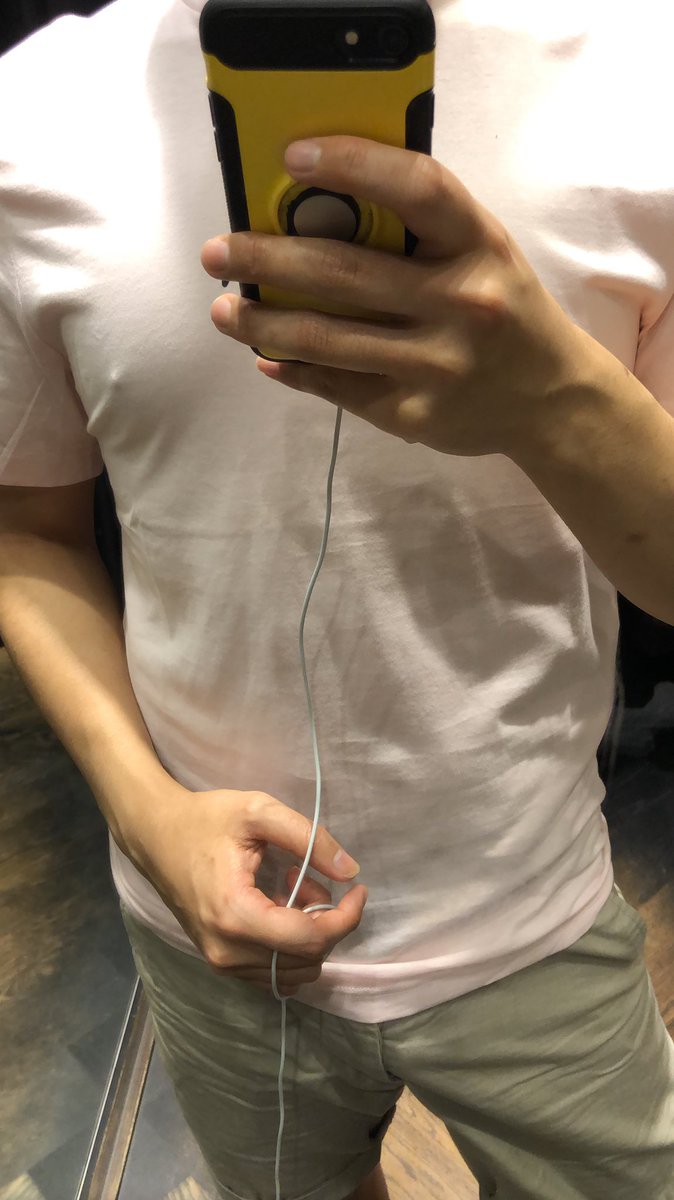 Tシャツを着るときの悩みを解決する天才すぎな商品が登場 よくぞ作ってくれた Togetter Tシャツを着るときの悩みを解決する天才すぎな商品が登場 よくぞ作ってくれた Togetter