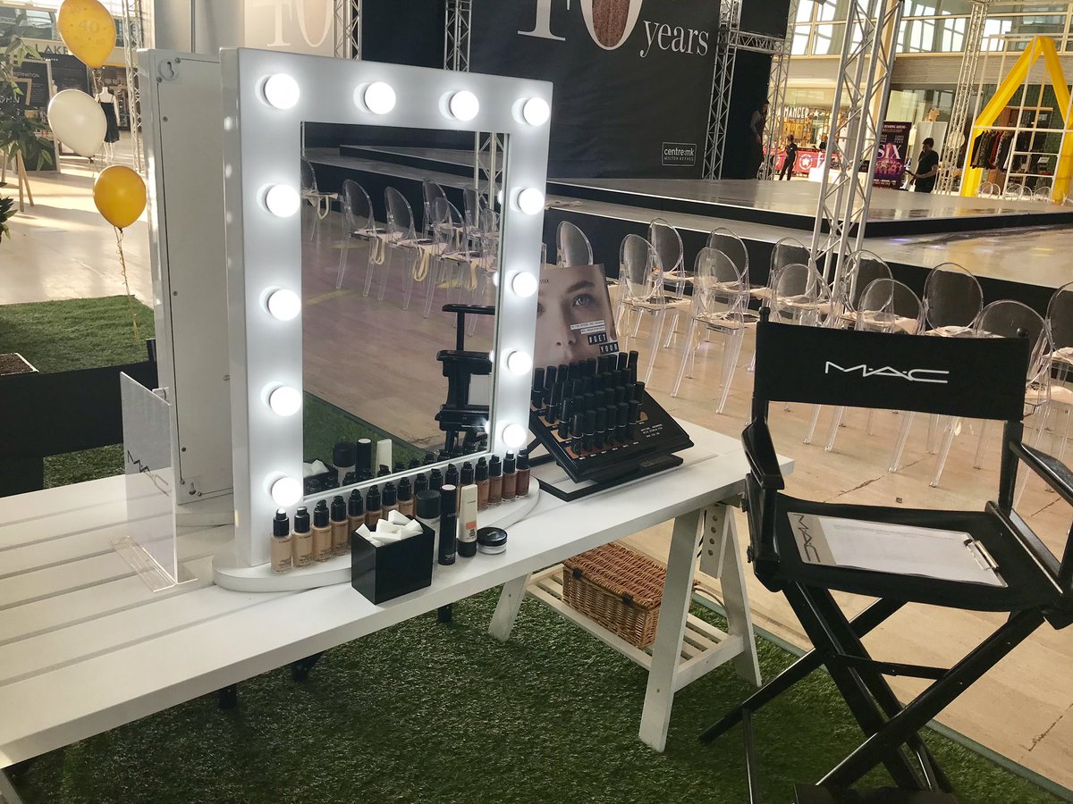 centremk's tweet image. Our makeup destinations are here at #StyleFest to give you tips and tricks, plus free makeovers! We have a range of brands from The Body Shop, Estée Lauder, Becca and more!💋Opposite John Lewis in Middleton Hall.