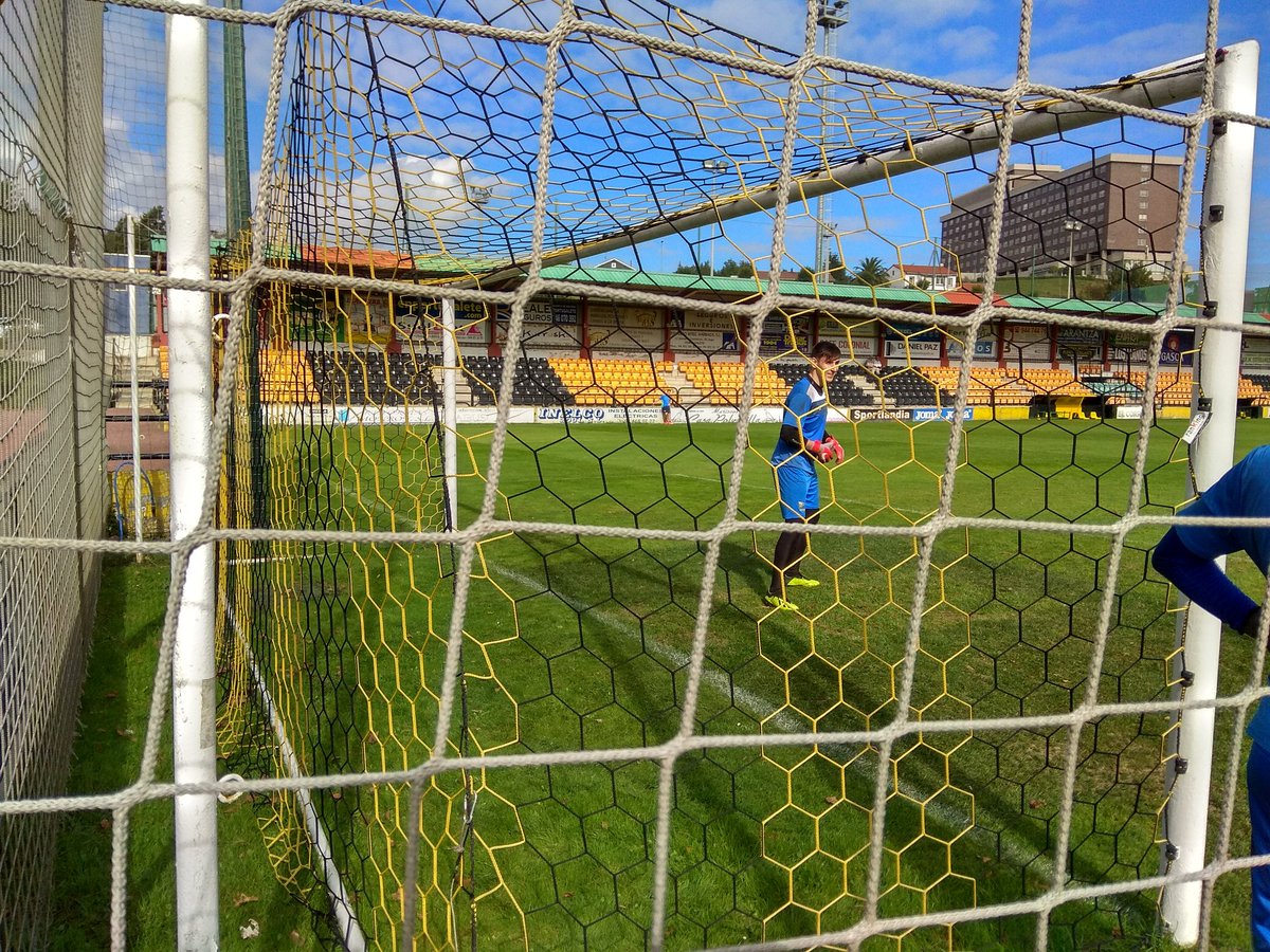 clubportugalete's tweet photo. Después del trabajo, a descansar con la vista puesta en mañana.💪

💛🖤 JUNTOS SOMOS MÁS FUERTES🖤💛

Si no puedes ir a ver en directo al Portu sigue el partido en nuestro #portuTV canal oficial en @footters o a través de nuestro Twitter. https://t.co/Wwa2C08zkN