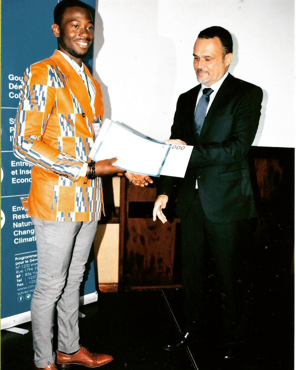 GeniousRicky's tweet photo. J'aimerais exprimer ma gratitude à tout ceux qui nous ont soutenu ces derniers temps. Grace à vous le jury d'expert du #PNUD et ses partenaires nous a primé parmi les meilleurs #Jeunesentrepreneurs du Cameroun. Merci au Youth connekt
#ingenieurdeluxe
#papaheureux♥️♥️
#YEIC2019 https://t.co/VN4Bcu5bR9