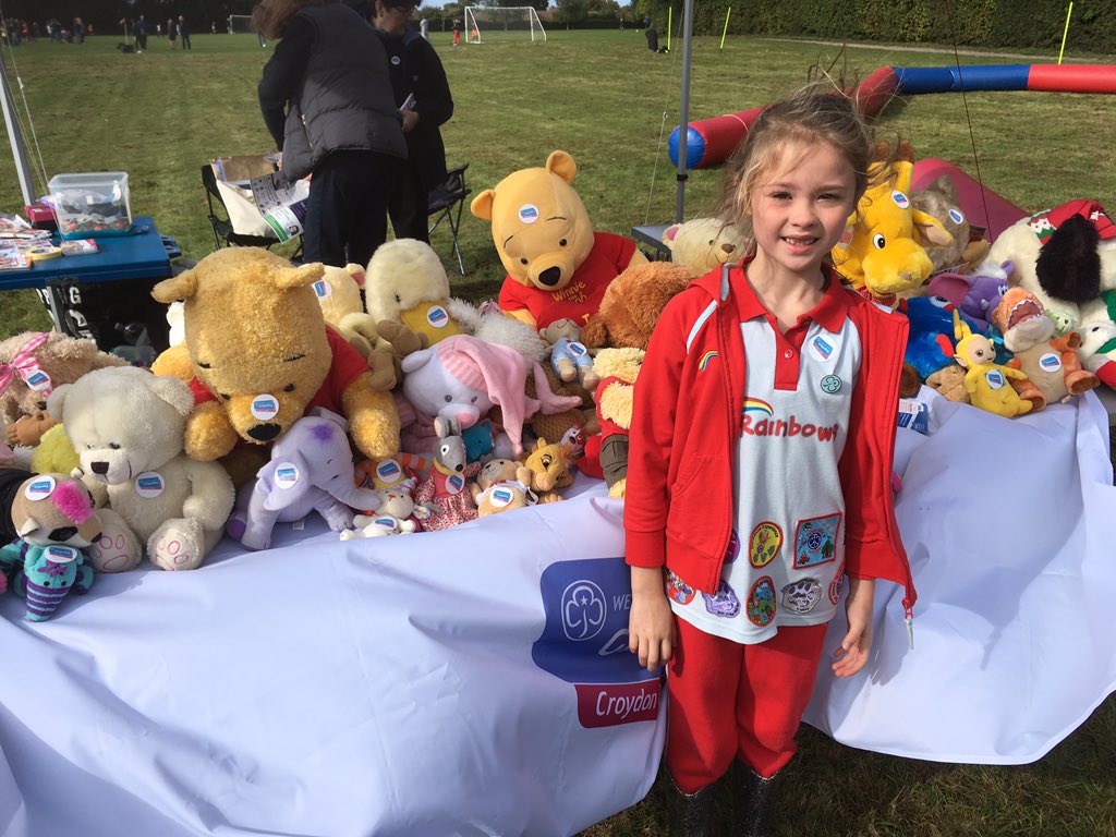 GrowCroydonGG's tweet photo. Recruiting #Girlguiding girls and volunteers and Zorbing at Sanderstead Community Day open day @GuidingCroydon @GrowingGuiding @Guiding_LaSER #InspireGirls @VCCroydon @CroydonVA #volunteering #girlscan #fun #gettheguidingbug! #LoveSanderstead #ShopLocal https://t.co/H3StVHOwqr