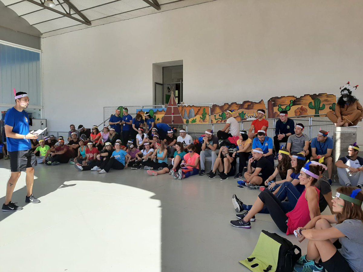 El #Tchoukball como deporte alternativo en #VJornadasSEF. Es la aportación de nuestro grupo de trabajo para promocionar la #salud a través de la #edufis