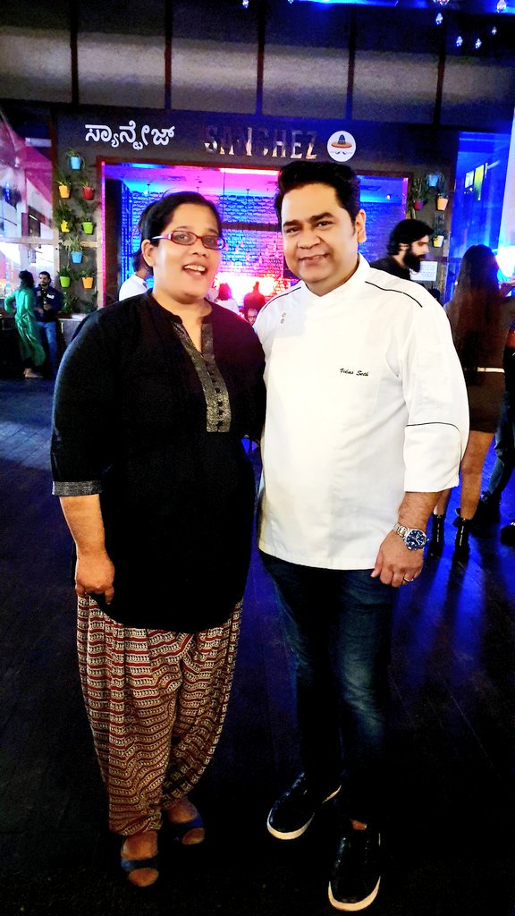 ChefVikasSeth's tweet photo. Chef's Night Out at @Sanchezblore @srirachablr with Eminent Chefs @ChefAbhijitSaha @chefbhatia @AKSHRAJJODHA @chef_nishant Chef Tarun & Akshay as we welcomed @madabtfood to Bengaluru's weekend! #esquites #ceviche #dumpling #day #dimsums #margaritas #fridaynight #chefconnect https://t.co/g25joF8vLV