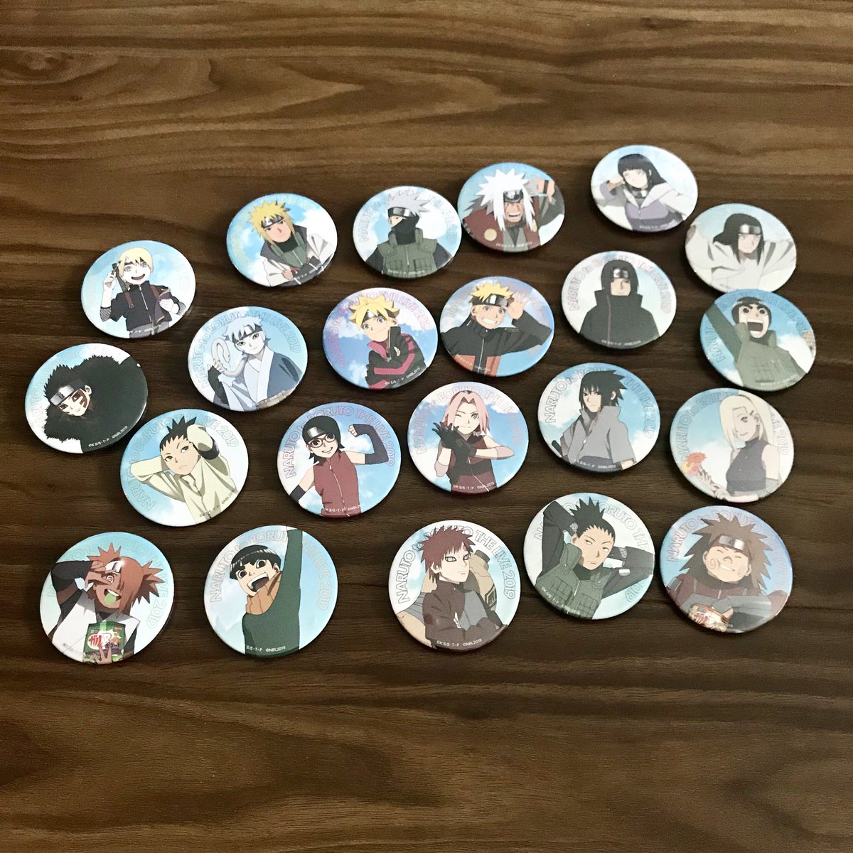 即納】 NARUTO BORUTO ナルボル ライブ 缶バッジ シークレット ナルト