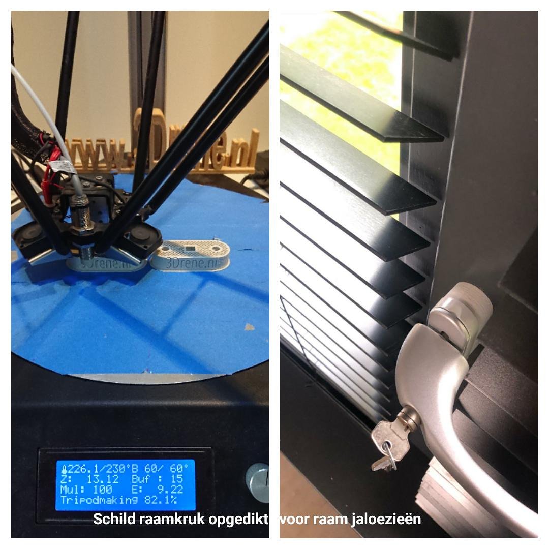 3drene's tweet photo. Schild raamkruk 3D geprint voor meer ruimte raamjaloezieën. https://t.co/lF4qYpSutO