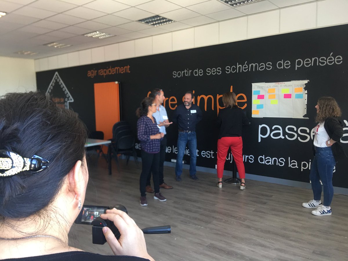 tomtarr73's tweet photo. Créer un court métrage en une journée, voici le défi relevé par les salariés de chez Orange pour comprendre les principes de l’agilité multi-équipes #coopération #agilité #projetcomplexe https://t.co/MF5uEtq7YP