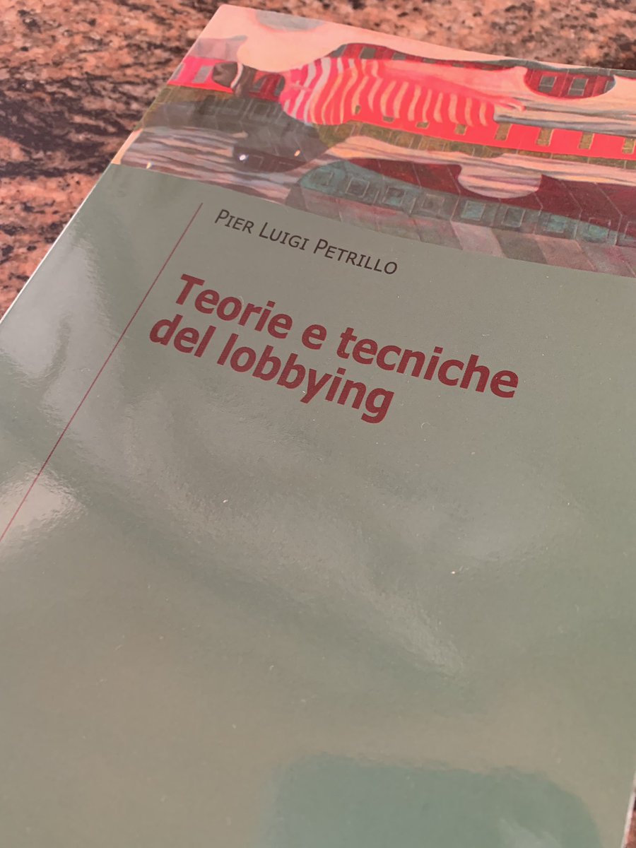 lobbyingitalia's tweet photo. In occasione dei 10 anni dall’istituzione del corso in @UniLUISS è online il manuale “Teorie e tecniche del #lobbying” (@edizionimulino) a cura di @plpetrillo. Le teorie, i casi pratici, la regolamentazione nel mondo e le tecniche di public affairs https://t.co/knMCUFkq5w https://t.co/aggkmes87n