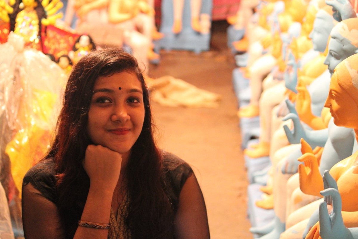 PriyasmitaS's tweet photo. Dhaker Taale Kasher Khela 🌾☁
Anonde Katuk Sharodbela 🥁
Shubho Mahalaya 🙏
#agomoni #DurgaPuja2019 #LikeForLikes #Mahalaya #sharod #Kumartuli https://t.co/wOYHyZP34Q