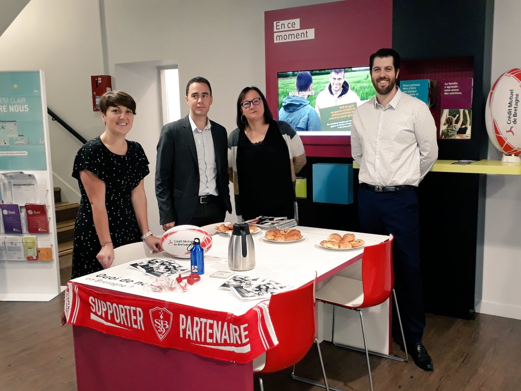 RJ2NY's tweet photo. 🅰️ttention sincère du s🅰️medi à Brest S🅰️int-M🅰️rc - Le Guelmeur, c🅰️fé, viennoiseries,goodies et bonne humeur. https://t.co/qVoBaoq2ue