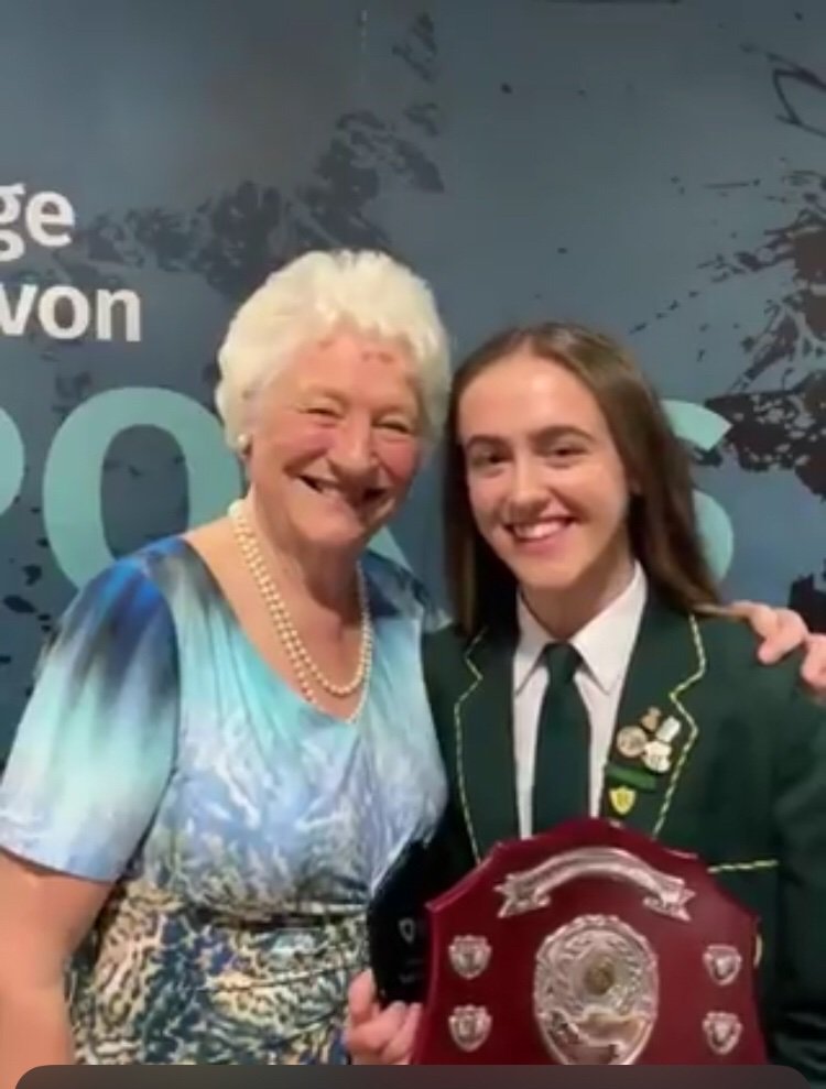 stcatssport8's tweet photo. The best of friends, outstanding GCSE results, an Ulster A title, an All-Ireland A football title and now the ABC School Youth Team of the year. Well done to all 22 of the girls, 2019 will be one to remember. What else have you got in store for us?? #UTC #MrsMarleysGirls #Corunum https://t.co/hcNnjGPcRz