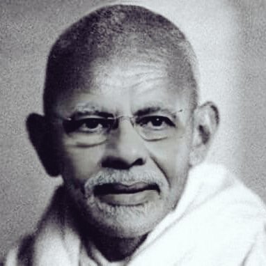 bkunalraj's tweet image. Father of The Nation; Version-2.0
#ModiFatherFaceOff 
#ModiHaiToMumkinHai