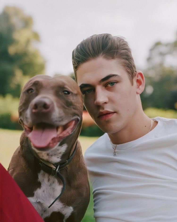 ℍ𝕒𝕣𝕕𝕚𝕟 𝕊𝕔𝕠𝕥𝕥 - 𝔽𝔸𝕂𝔼 (@anarrogantcharm) on Twitter photo 