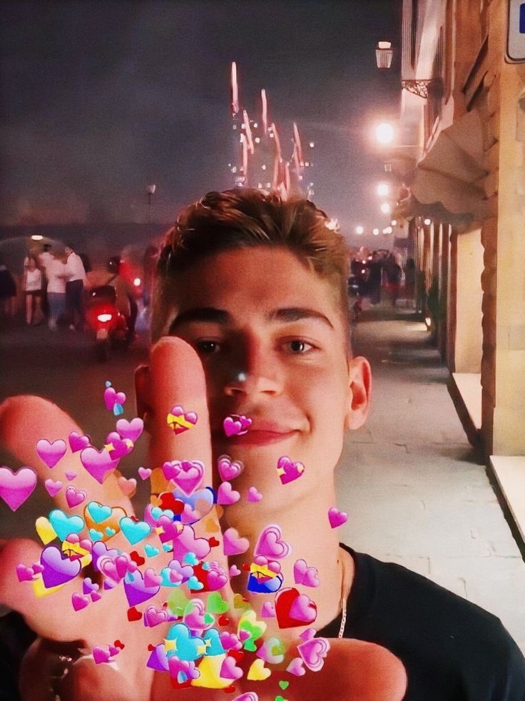 ℍ𝕒𝕣𝕕𝕚𝕟 𝕊𝕔𝕠𝕥𝕥 - 𝔽𝔸𝕂𝔼 (@anarrogantcharm) on Twitter photo 