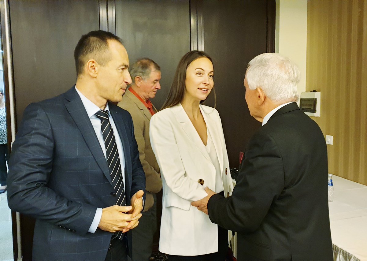 Eva Maydell (Paunova) tweet media