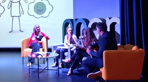 iandradega's tweet image. Dedicamos muy poco tiempo a pensar en el futuro a nivel individual. Por eso perdemos la visión sobre nuestra vida. @barrajonmari #Turnodepreguntas #enap19 #evaluación