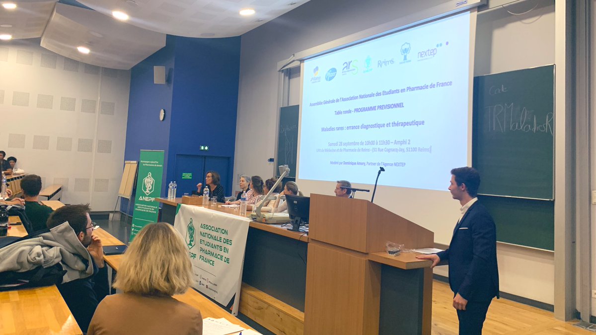 Ce matin avec <a href="/Pharma_ANEPF/">ANEPF Pharmacie</a> à lieu une table ronde au sujet des #maladies #rares ! 

➡️ Comment faire face à l’errance diagnostique et thérapeutique ? 

👉 Plus de 7000 maladies rares 
👉 70 000 personnes concernées dans la <a href="/regiongrandest/">Région Grand Est</a> 

cc <a href="/La_FNESI/">FNESI</a>