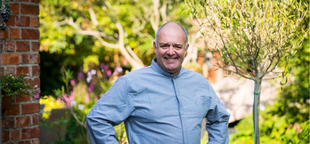 VisitDamme's tweet photo. 151 chefs werden geselecteerd voor de nieuwe campagne van #HetLekkereWesten. Ontdek alle chefs, ook chef Johan Verstraeten van Restaurant Noorderlicht in #Hoeke en chef Patrick Van Hoorn van restaurant De Zuidkant in #Damme, op https://t.co/Ph6Y2m3xgK #BrugseOmmeland https://t.co/OEpJydR3nz