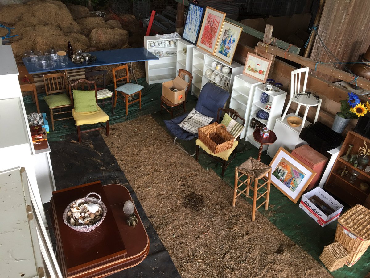 English Lavender tweet media