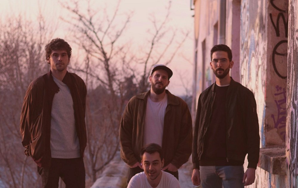 El grupo <a href="/GoleYaika/">Gole Yaika</a> actuando hoy en el <a href="/Alcances_Cadiz/">Alcances</a> cadiz  y el 5 de octubre en Madrid @sala_alive de Madrid con #losflamingos bit.ly/2nZYhQU #felizsábado