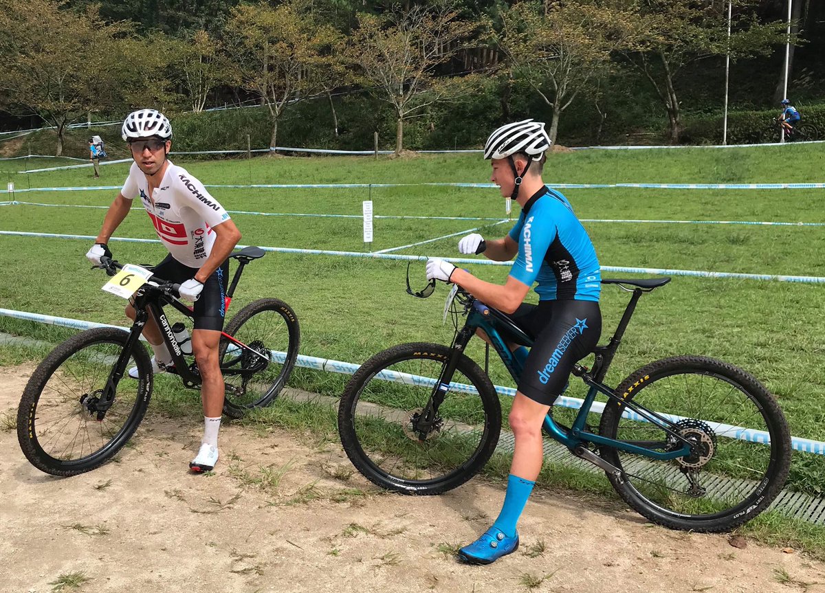 CannondaleJapan's tweet photo. 山口県下関市で開催される『2019 Coupe du Japon Misaka International』にDream Seeker MTB Racing Teamの @kohey55 と北林力が参戦。今日は2人揃って入念なコース試走をしています。明日のレースに向けて応援よろしくお願いします!#FightWithLefty #DreamSeekerMTBRacingTeam #ridelefty https://t.co/wsAmF8nhr4