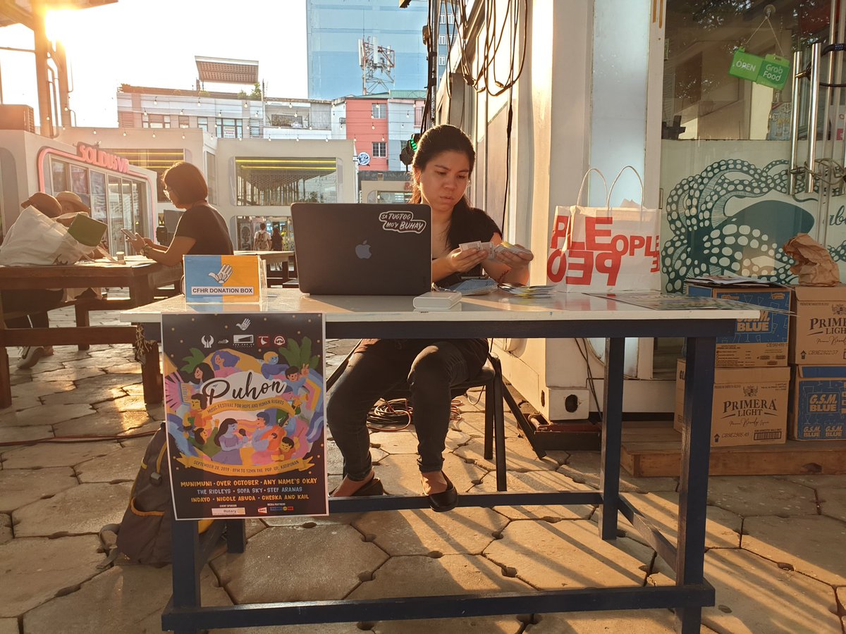 RenzoRelente's tweet photo. The Puhon Music Festival stage is set!

See you all later at 5:30 PM for our benefit concert here at The Pop Up  Katipunan! 🤘

@munitheband @overoctoberph @AnyNamesOkay @TheRidleysMusic @indayomusic @sofaskymusic @StefAranas @NicoleAbuda @_cheskagomez https://t.co/0vcNiVhWcM