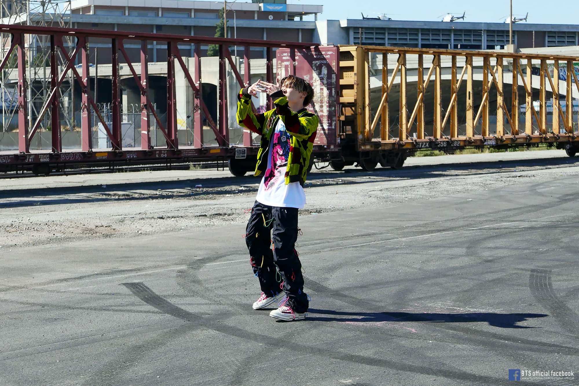 [Picture/FB] J-Hope Chicken Noodle Soup (feat. Becky G) MV Sketch [191027]