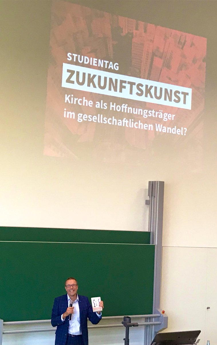 „Ich habe eine Verantwortung, weil ich dieses Feuer in mir spüre.“ Danke, <a href="/UweSchneidewind/">Uwe Schneidewind</a>! #zukunftskunstkirche