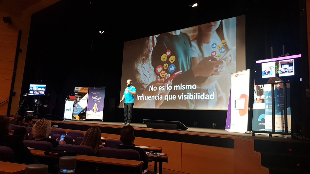 joesserGSoft's tweet photo. Aprendiendo más sobre marketing en congreso #DSMValencia de la mano de @miguelfloro https://t.co/zWCdC47KVR