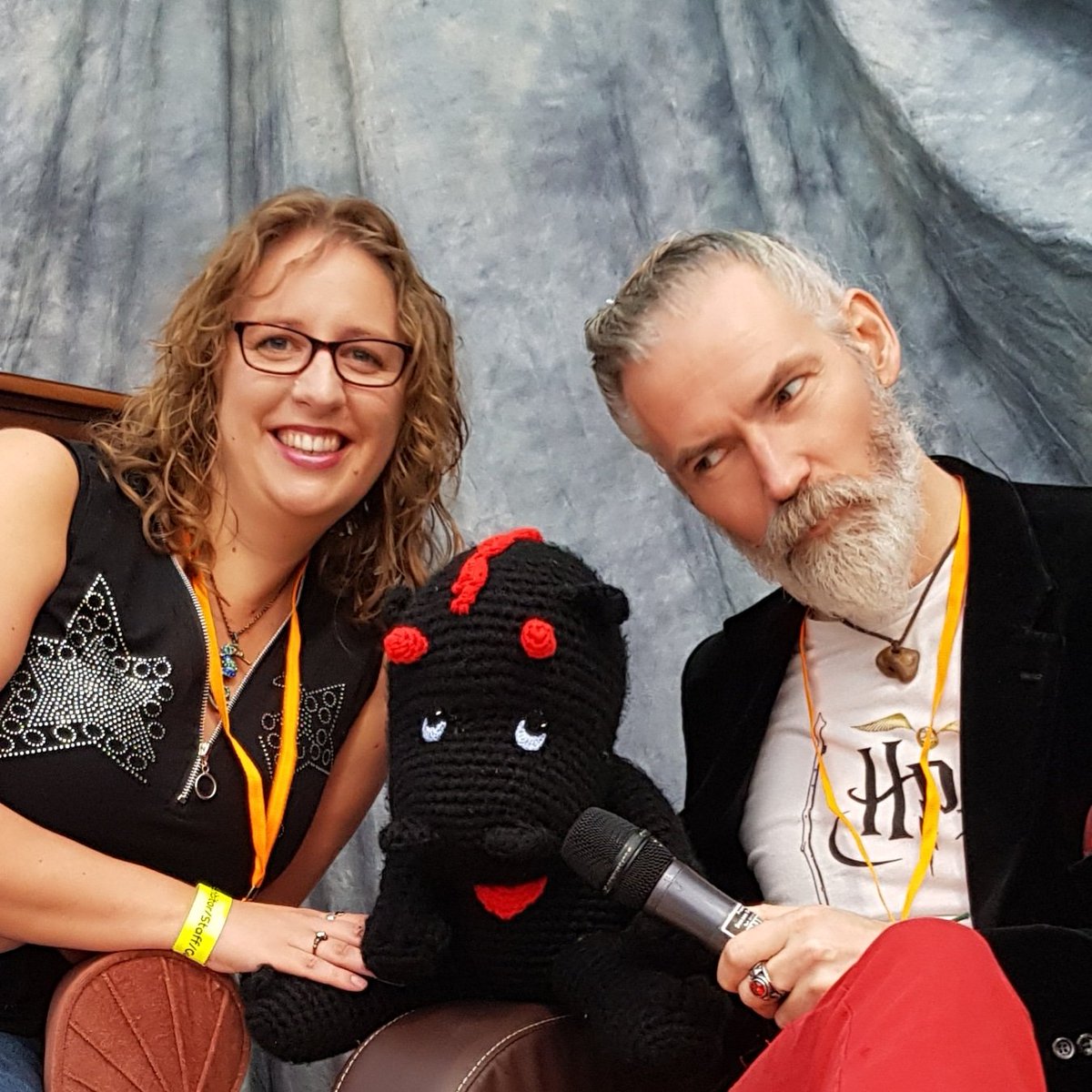 EnglishVoiceArt's tweet photo. . @Wyntercon is open! @joncampling , Norbet & I ate waiting for you at the #CreativeCove
#Eastbourne #Wyntercon #comiccon https://t.co/qDpVYbX7qC