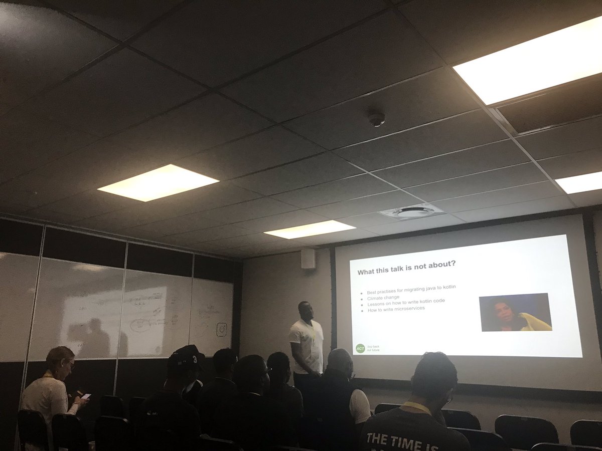 GDGJohannesburg's tweet image. @kudzaiishemhou talking about lessons learnt when “Migrating Java Microservices to Pure @kotlin” 
#KotlinEverywhereSA