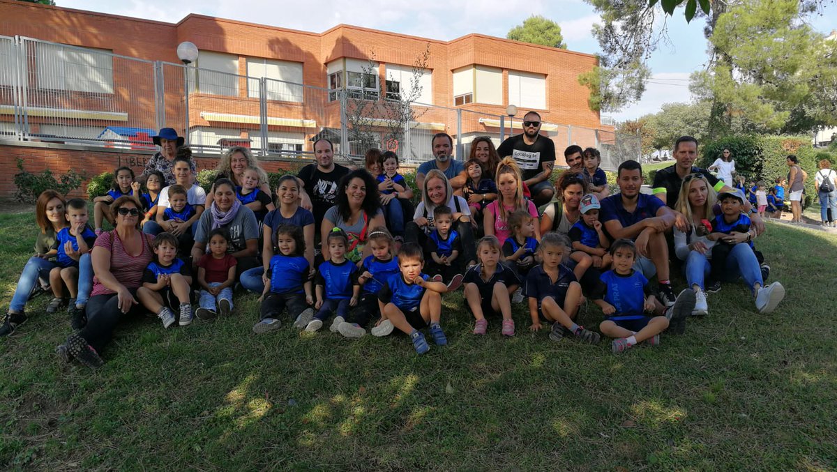 OmsidePrat's tweet image. Avui a la tarda Educació infantil    hem anat al Parc de Sant Ignasi a celebrar els aniversaris d'agost i setembre. Gràcies famílies per la vostra companyia!!!! #aniversaris #fundaciólapedrera  #juntscompartim