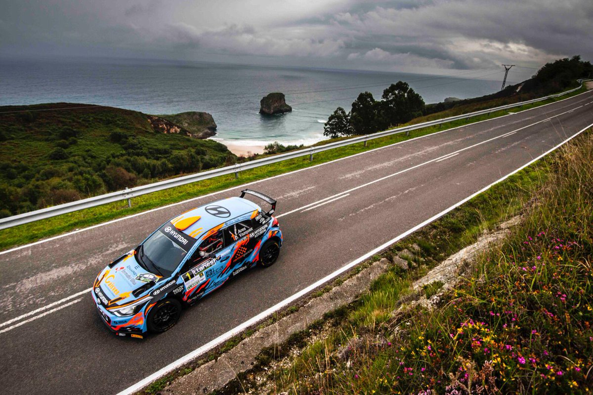 HyundaiEsp's tweet image. 🏁Parece que nos hemos despertado con ganas en del @RallyeLlanes.🏁 @CERA_RFEdA #ceraterramundis