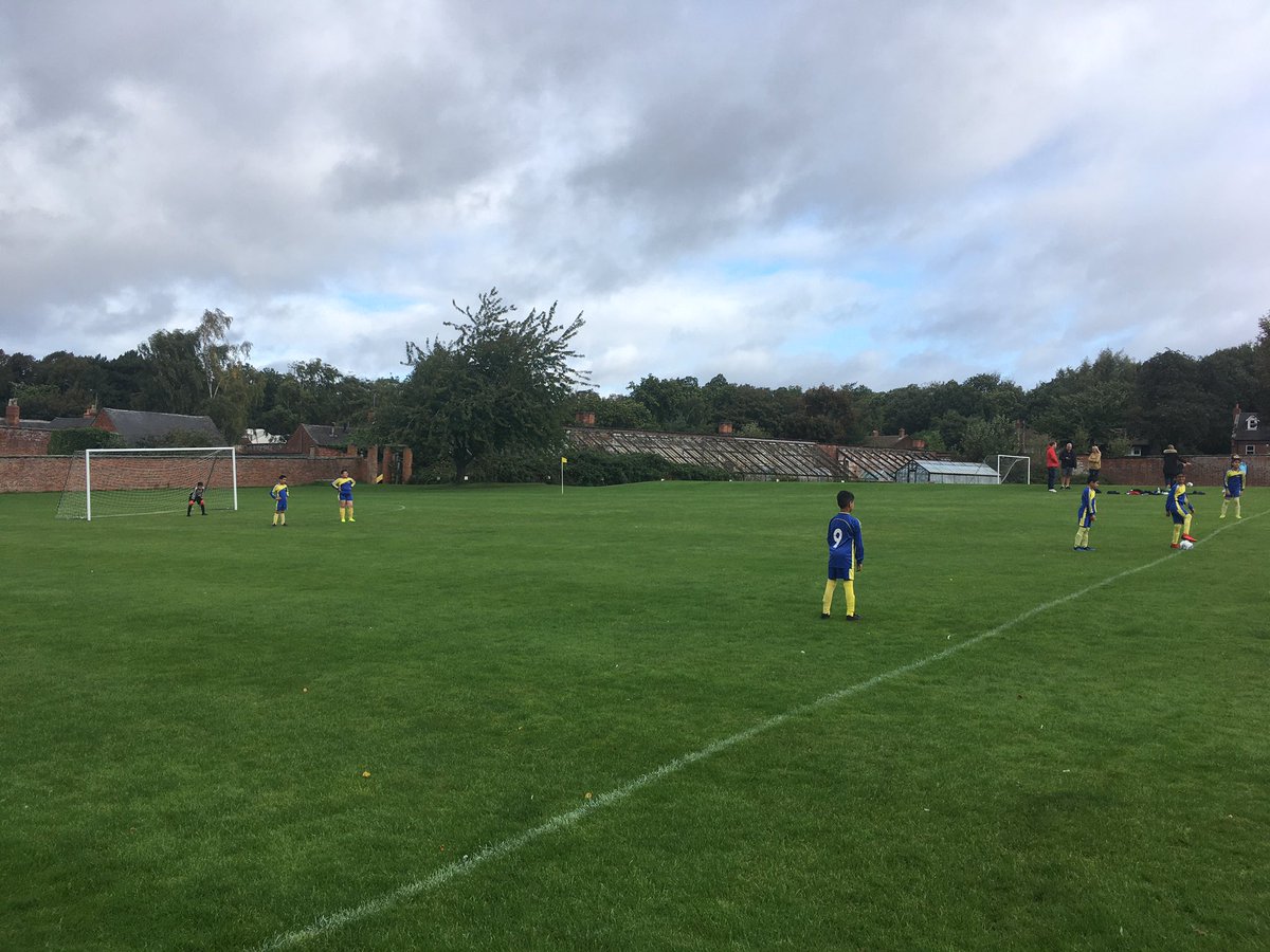 DalePrimary's tweet photo. Our Year 4s were provided with a fantastic opportunity to represent Dale in a football match at @ForemarkeSport this Saturday morning. Thank you to @ForemarkeHall for your hospitality. https://t.co/QDKDx5n8x1