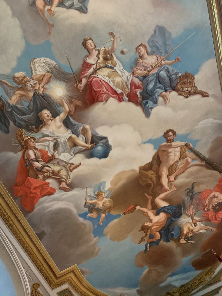 MPKretschmer's tweet photo. Heute eröffnen die #Paraderäume August des Starken nach aufwändigem Wiederaufbau im Residenzschloss. Mein Dank gilt allen, die mit ihrem fachlichen Wissen &amp; Können dazu beigetragen haben, diesen wichtigen Schauplatz sächsischer Geschichte originalgetreu wiederherzustellen.(SK) https://t.co/4ejiedzJcv
