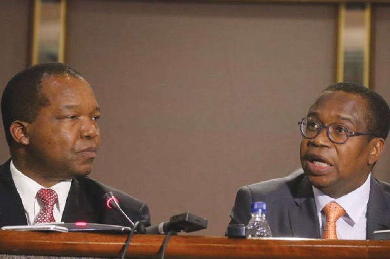 stateofthenaZW's tweet photo. RBZ MAKES U-TURN ON S.I 142, RESTRICTS BUREAUX DE CHANGES FROM SELLING FOREX TO BUSINESSES

The Reserve Bank of Zimbabwe has reportedly made a dramatic change on the provisions of the recently..Click the link to read more....https://t.co/Y0GArH4rUa https://t.co/6z0uHbv0iG