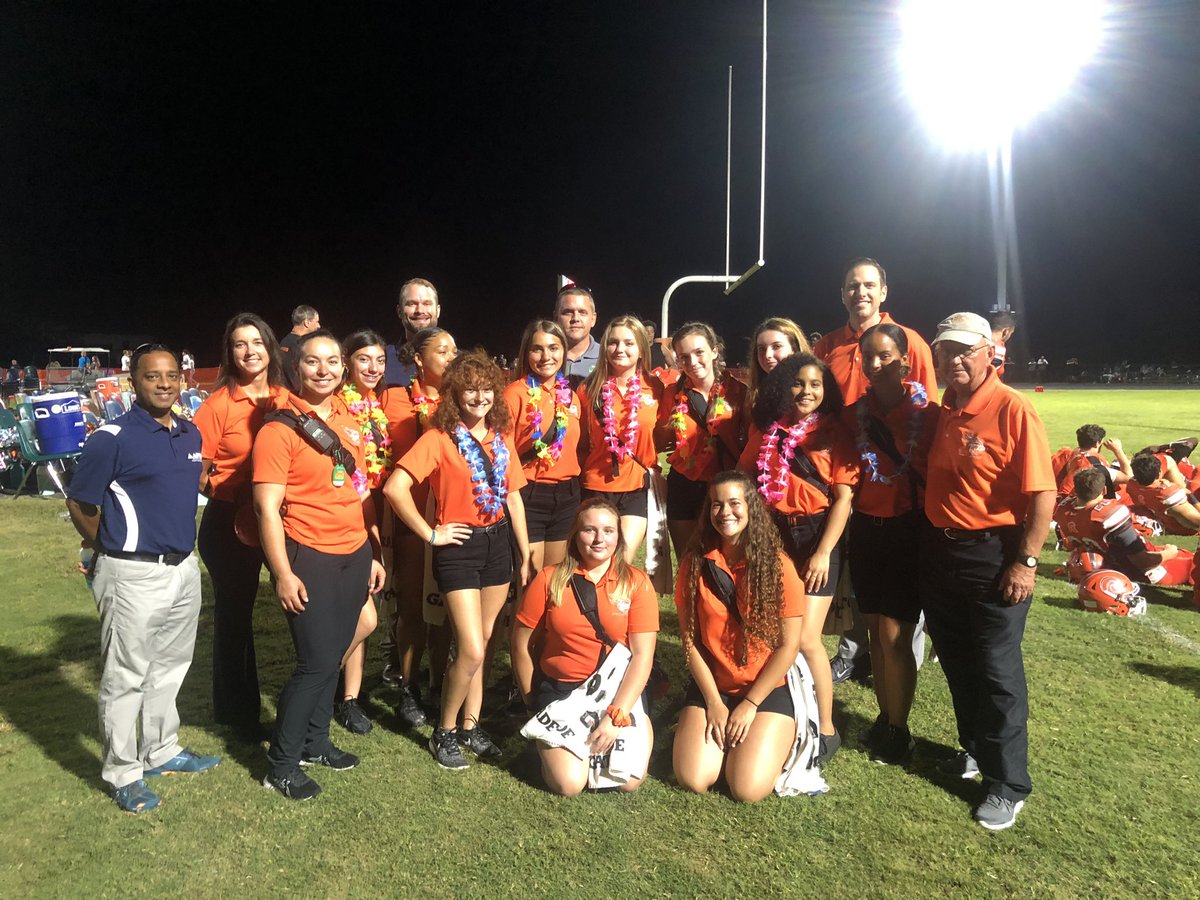 Another great night with the UHS sports medicine team! Thank you Dr. Benjamin Thomasson, Dr. Jennifer Smith, Dr. Sona Ramdath, and Daniel &amp; John with Dr. John Hill! It was a great first home game.