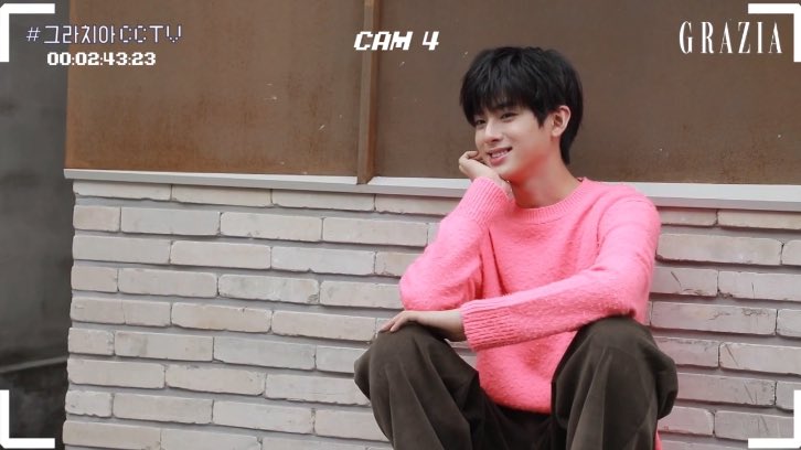 banner_pm's tweet photo. 그라치아 CCTV 단짠단짠 장난없는 김민규 보고오기 

https://t.co/VZejVskeft https://t.co/3cTFAovk3A