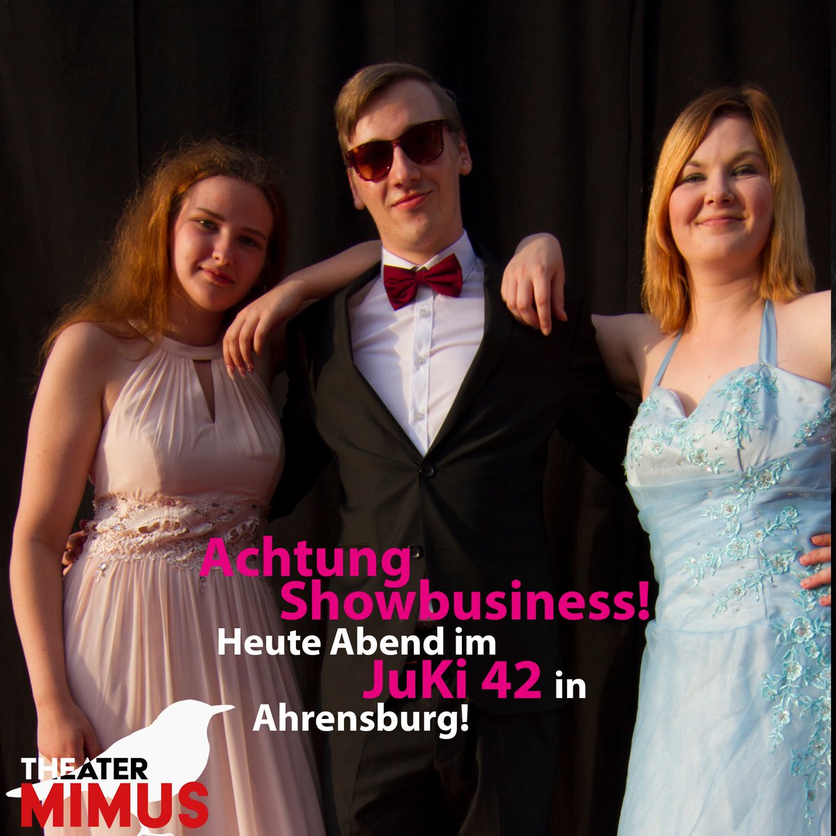 Heute Abend geht die Party weiter. Achtung Showbusiness im #juki42 in #ahrensburg . Karten gibt es an der Abendkasse. Einlass 19:30 Uhr. Alle Infos: theater-mimus.de | #theatermimus #impro #improvisationstheater #esgibtnochkarten #getthepartystarted #showbusiness #theater