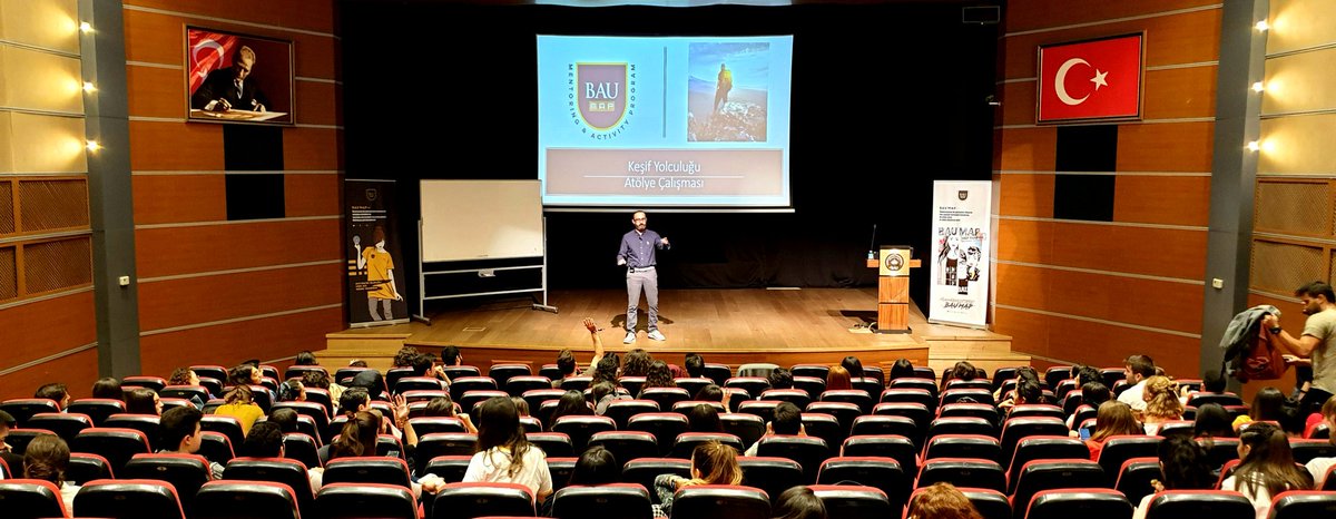 erhanmakas's tweet photo. Bahçeşehir Üniversitesi'nin yeni mentorleri için @BAUMentor'in düzenlediği eğitim programında "Keşif Yolculuğu" Atölye Çalışmasını bugün gerçekleştirdim. 
#birliktegelişim #birliktedönüşüm #birliktedeğişim #baumap #keşifyolculuğu https://t.co/vroJtKLo3k
